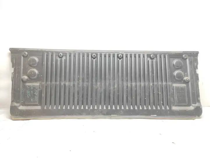 Ford Ranger (2015 - 2019) Ab392140726 Молдинги двери багажника — фото 2