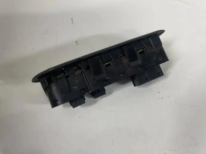 Citroen C5 (2004 - 2008) 96599973xt Кнопка стеклоподъемников — фото 2