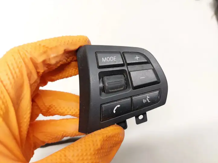 BMW 3 F30 F35 F31 (2012 - 2018) 9261859 Кнопки на рулевом колесе — фото 3