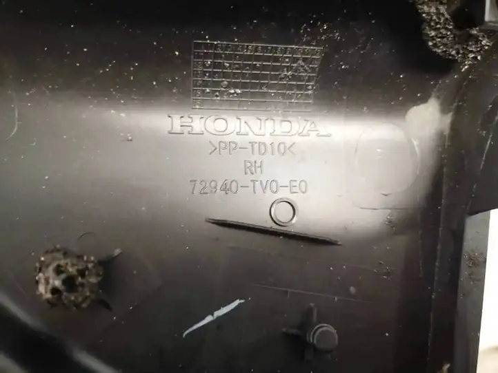 Honda Civic IX (2011 - 2017) 72940tv0e0 Прочие детали салона — фото 3