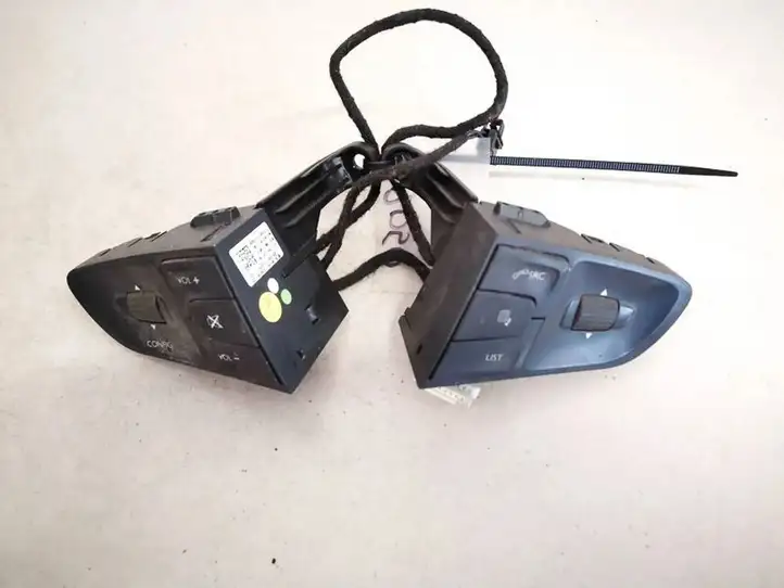 Peugeot 508 (2010 - 2014) 9666733480 Кнопки на рулевом колесе — фото 1