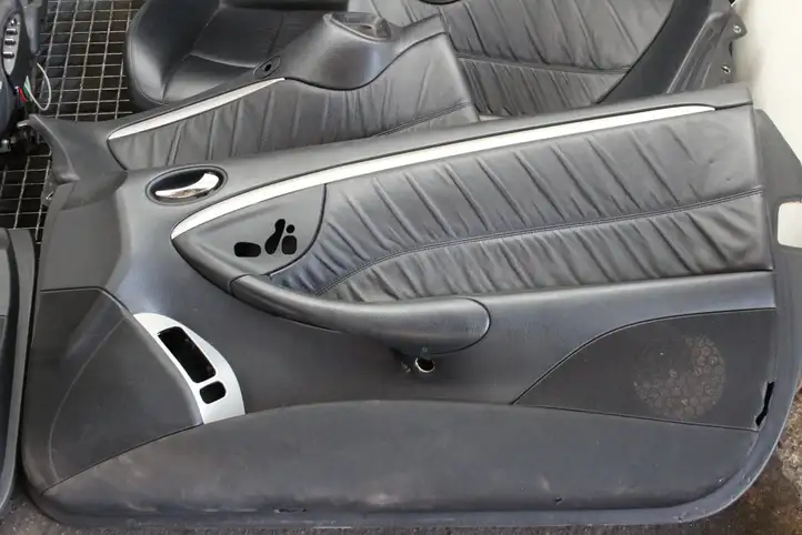 Mercedes-Benz CLK A209,C209 (2002 - 2009) Комплект салона — фото 2