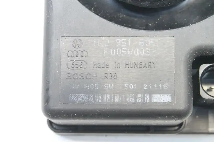 Audi A4 S4 B8 8K (2011 - 2015) 1K0951605C Сирена сигнализации — фото 5