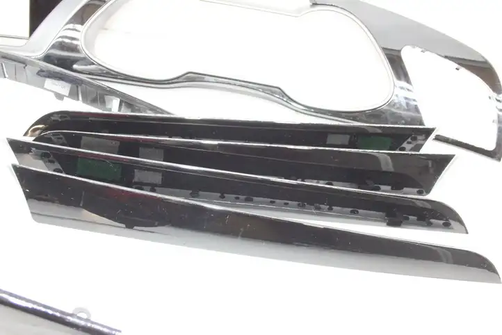 Audi A4 S4 B8 8K (2011 - 2015) 8K0863305P Прочие детали салона — фото 19