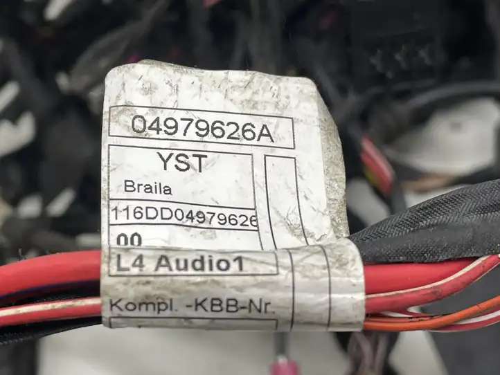 BMW 5 G30 G31 (2016 - ) 682031801 Прочая электропроводка — фото 10