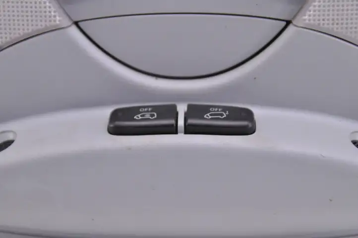 Mercedes-Benz Vito Viano W639 (2003 - 2010) A6398200501 Передняя подсветка — фото 4
