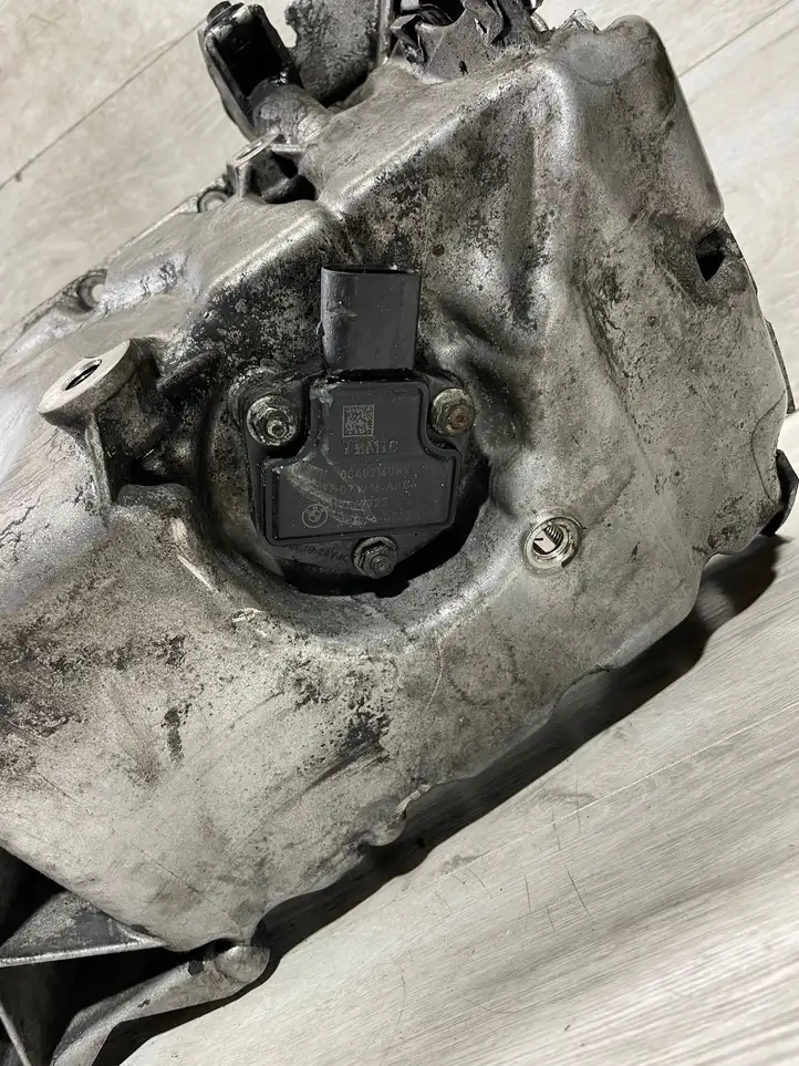 BMW X5 E70 (2006 - 2013) 11137796 Картер двигателя — фото 4