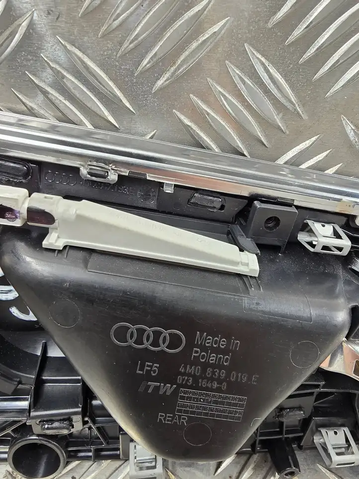 Audi Q7 4M (2015 - ) 4M0839019E Внутренняя ручка задней двери — фото 7