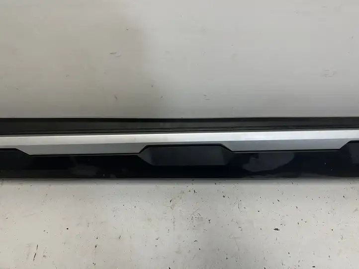 BMW X5 G05 (2018 - ) 8498999 Внутренняя обшивка порога (комплект) — фото 3