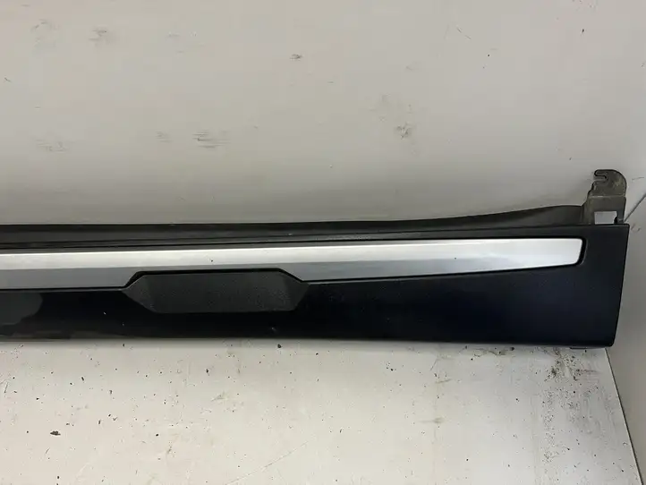 BMW X5 G05 (2018 - ) 8498999 Внутренняя обшивка порога (комплект) — фото 4