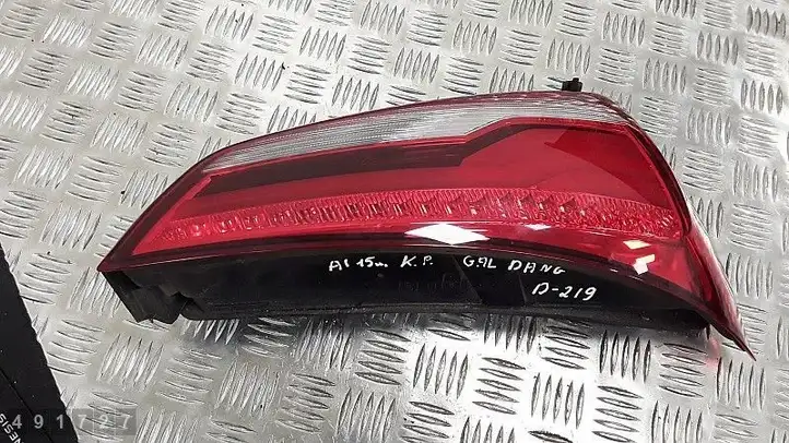 Audi S1 (2014 - 2019) 8xa945093a Задний фонарь в крышке багажника — фото 1