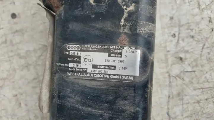Audi Q7 4M (2015 - ) 4MO803881C Съемный буксировочный крюк — фото 3