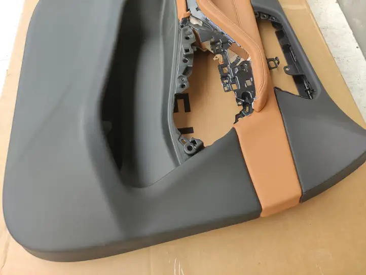 BMW X5 G05 (2018 - ) 51417454713 Прочая отделка передней двери — фото 8