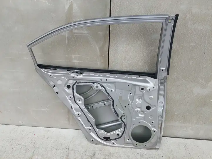 Toyota Corolla E210 E21 (2018 - ) Задняя дверь — фото 8