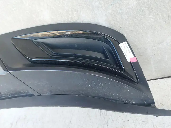 Audi Q8 (2018 - ) 4M8807521C Нижняя часть переднего бампера — фото 9