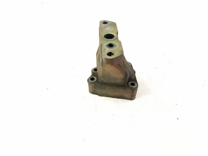 Mercedes-Benz GLK X204 (2008 - 2016) Другая деталь двигателя — фото 4