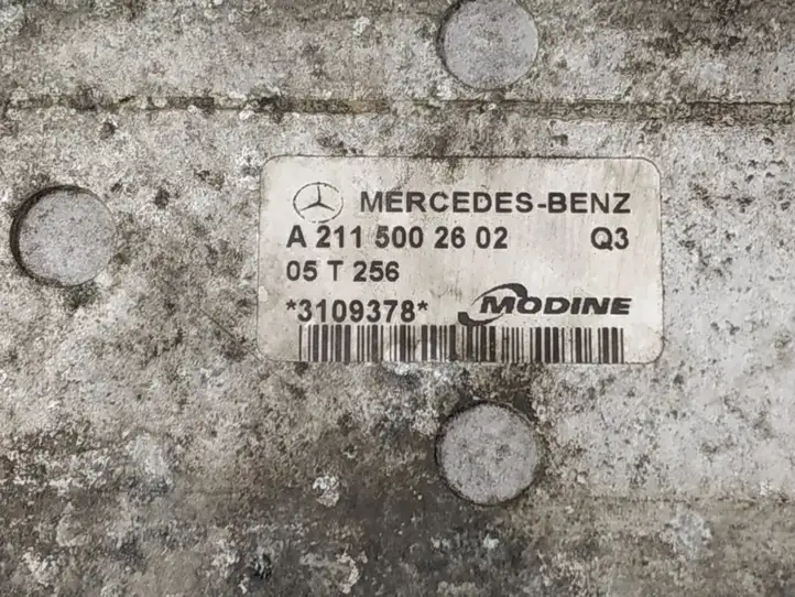 Mercedes-Benz E W211 (2002 - 2009) Интеркулер — фото 3