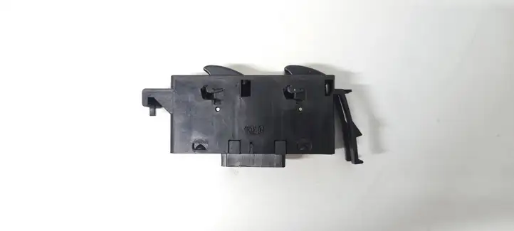 BMW 3 E46 (1998 - 2005) 61318381514 Кнопка стеклоподъемников — фото 4