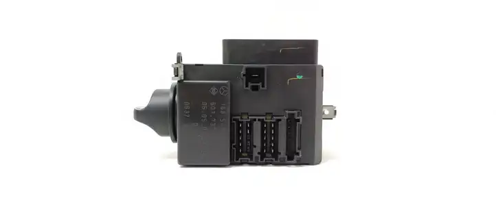 Mercedes-Benz Vaneo W414 (2001 - 2005) 1685450104 Включатель фонарей — фото 5