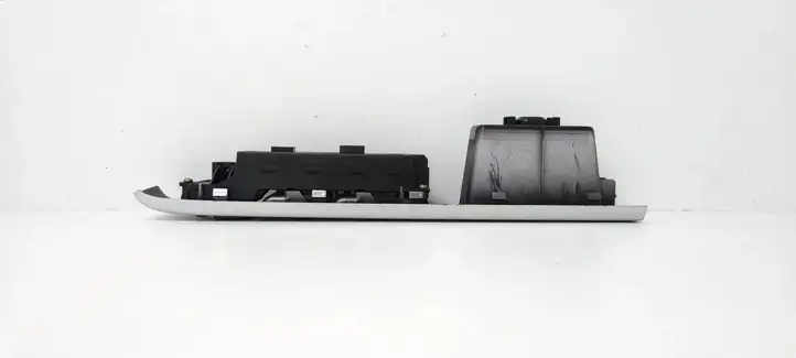 Mazda 5 (2005 - 2010) CC65684L6C Кнопка стеклоподъемников — фото 4