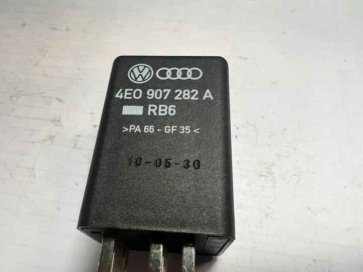 Audi A6 S6 C6 4F (2008 - 2011) 4E0907282A Реле накала свечей — фото 4