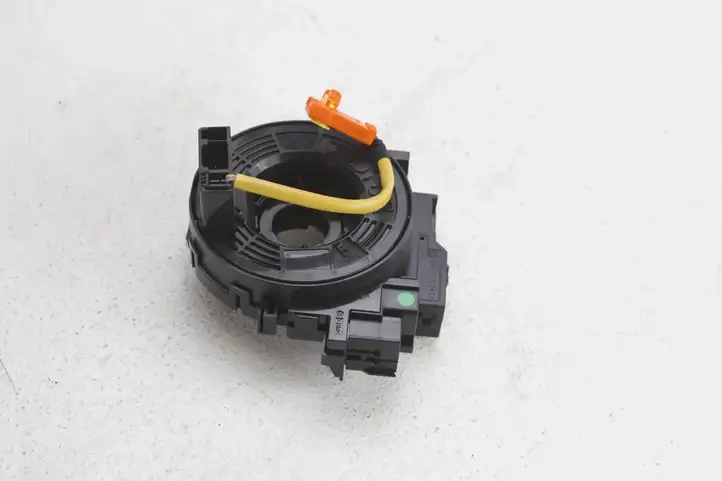 Toyota Auris E180 (2012 - 2018) 89245-02060 Контактное кольцо SRS — фото 2