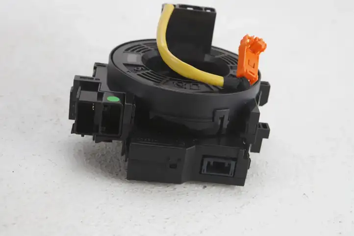Toyota Auris E180 (2012 - 2018) 89245-02060 Контактное кольцо SRS — фото 4