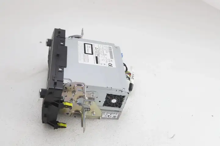 Toyota Auris E180 (2012 - 2018) 86140-02030 Магнитола / мультимедийная система — фото 4