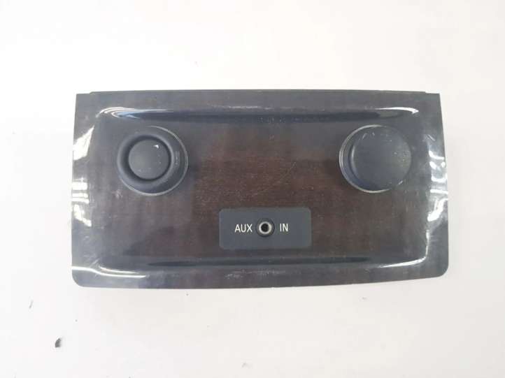 m3364v BMW 5 E60 E61 USB jungtis