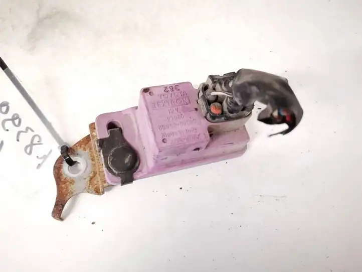 Toyota Avensis T250 (2003 - 2006) 8594202020 Прочие блоки управления — фото 1