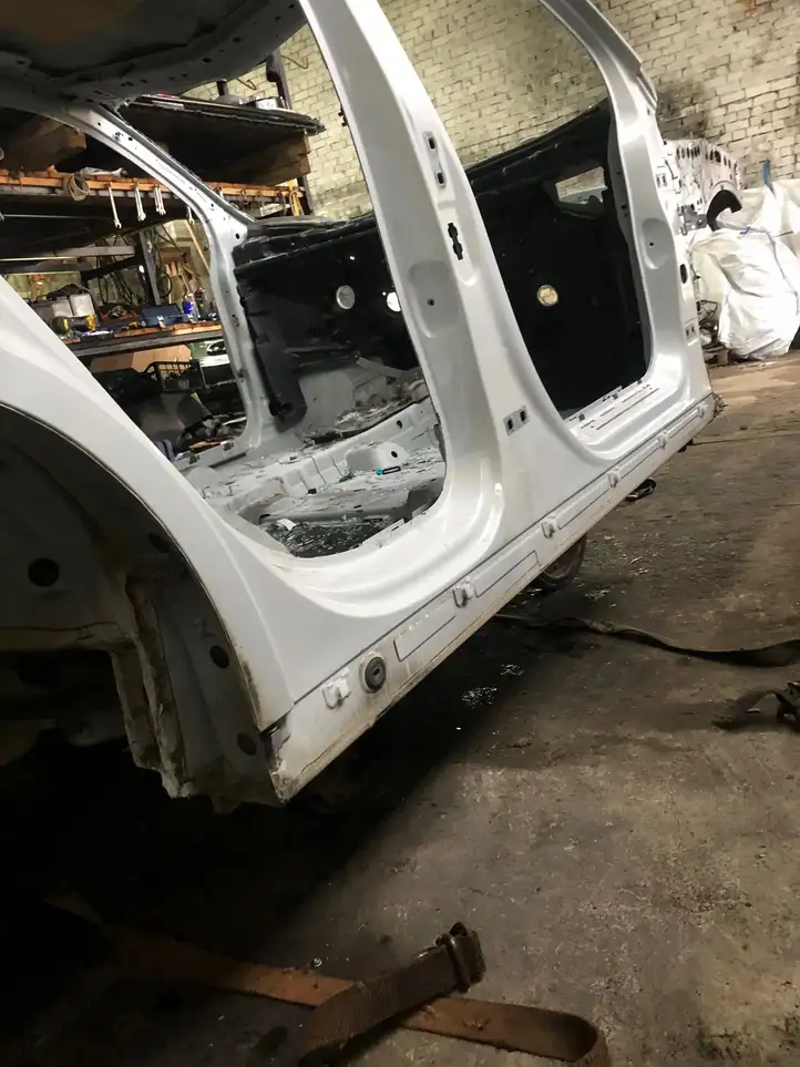 Mercedes-Benz EQA (2021 - ) Передний порог кузова — фото 3