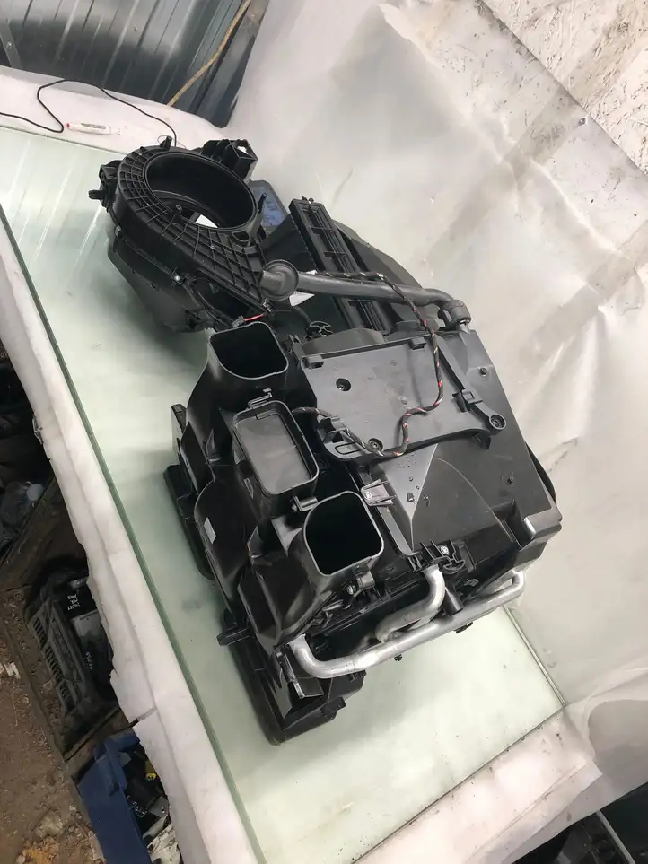 Mercedes-Benz EQA (2021 - ) A2478308702 Комплект системы вентиляции салона — фото 1