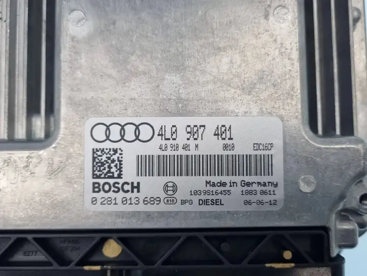 Audi Q7 4L (2005 - 2009) 4L0907401 Блок управления двигателем (ЭБУ) — фото 4
