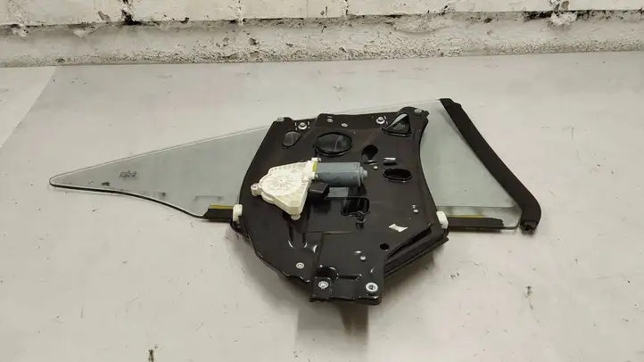 Mercedes-Benz S C217 (2015 - 2020) A0009066106 Заднее боковое стекло — фото 9
