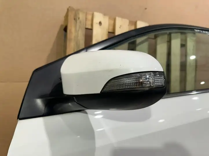Toyota Auris E180 (2012 - 2018) Дверь — фото 2
