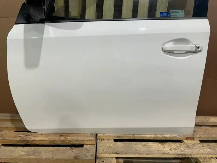 Toyota Auris E180 (2012 - 2018) Дверь — фото 4