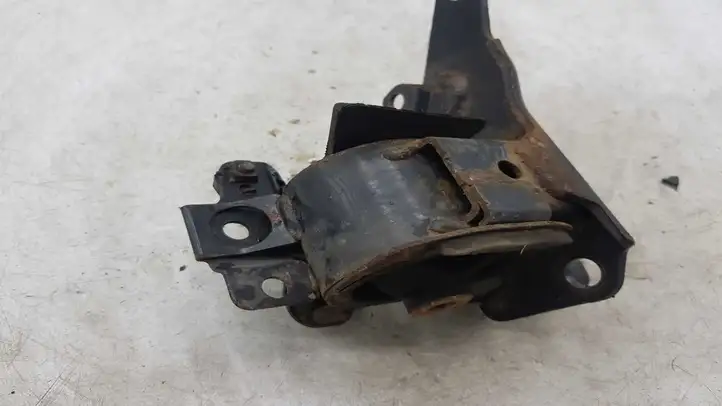 Toyota Corolla Verso AR10 (2004 - 2009) Кронштейн двигателя — фото 2