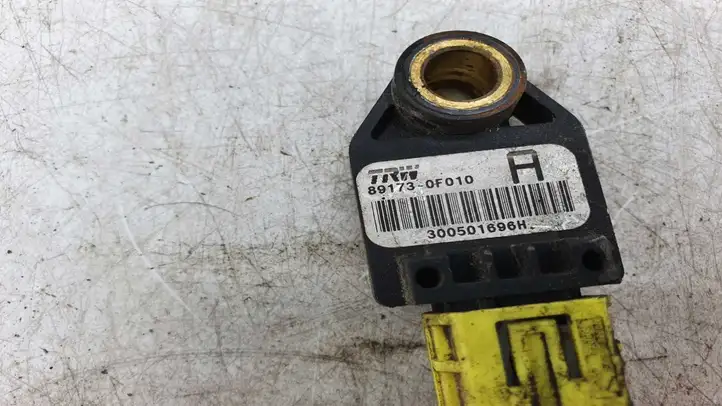 Toyota Corolla Verso E121 (2004 - 2007) 891730F010 Датчик удара SRS — фото 3