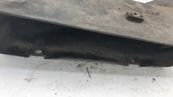 Audi A6 S6 C5 4B (2001 - 2004) 078129617E Детали воздухозаборника — фото 2