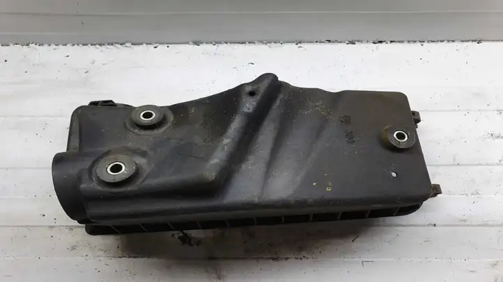 Toyota Corolla Verso E121 (2001 - 2004) Крышка микрофильтра воздуха — фото 3