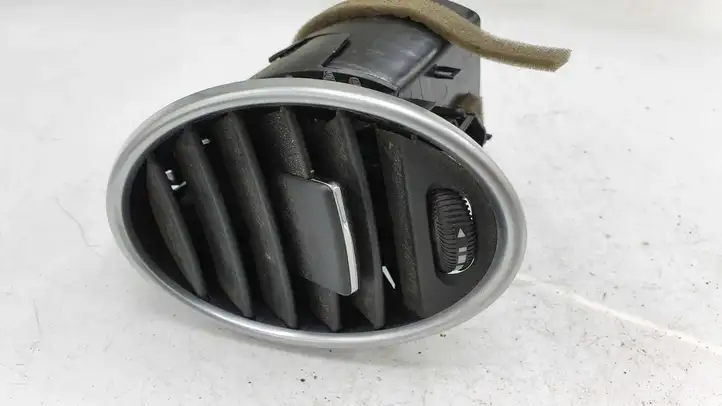 Mercedes-Benz ML W164 (2005 - 2011) A1648301954 Боковой воздушный дефлектор — фото 1