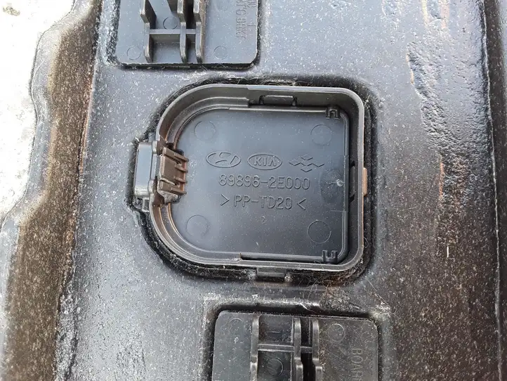 Kia Ceed (2006 - 2010) 898962E000 Прочая отделка багажника — фото 3