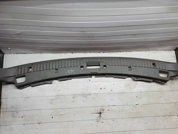 BMW 5 E60 E61 (2004 - 2010) 51477050366 Прочая отделка багажника — фото 1