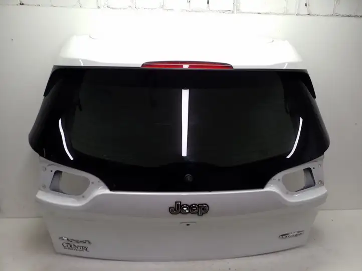 Jeep Cherokee (2013 - 2017) Крышка багажника — фото 1
