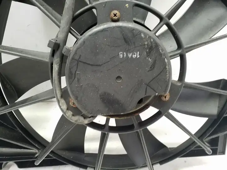 Chevrolet Captiva (2006 - 2011) 20913983 Дифузор радиатора — фото 4