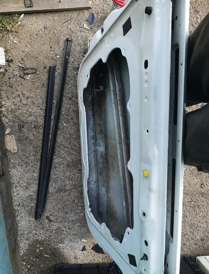 Ford Focus (2011 - 2015) Дверь — фото 4