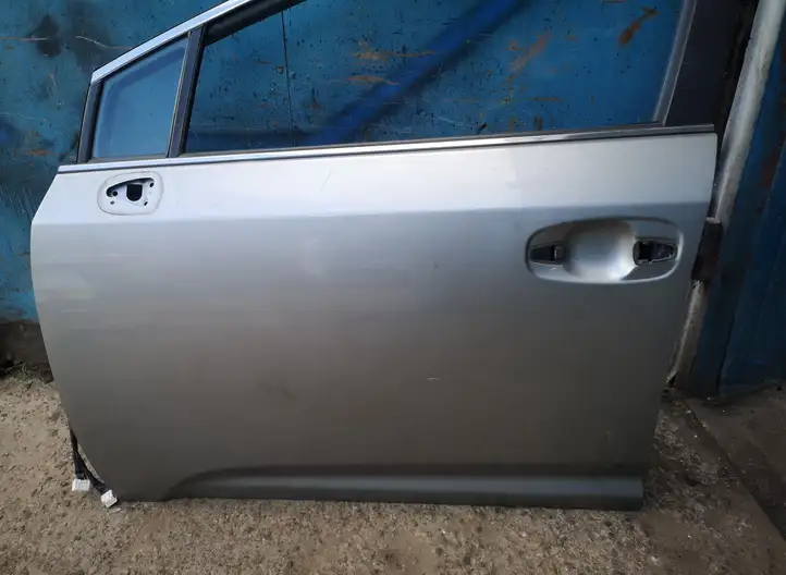 Toyota Avensis T270 (2009 - 2012) Дверь — фото 3