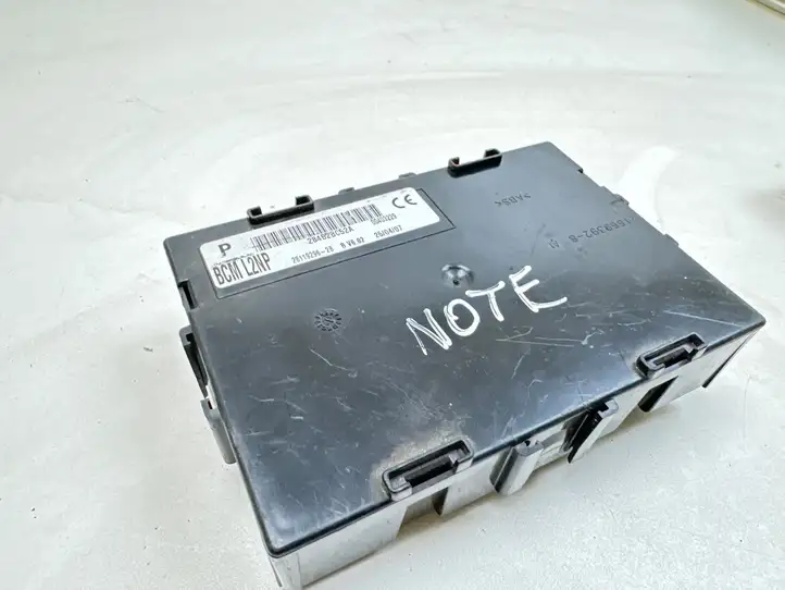 Nissan Note (E11) (2006 - 2014) 284B2BC52A Модуль комфорта — фото 3