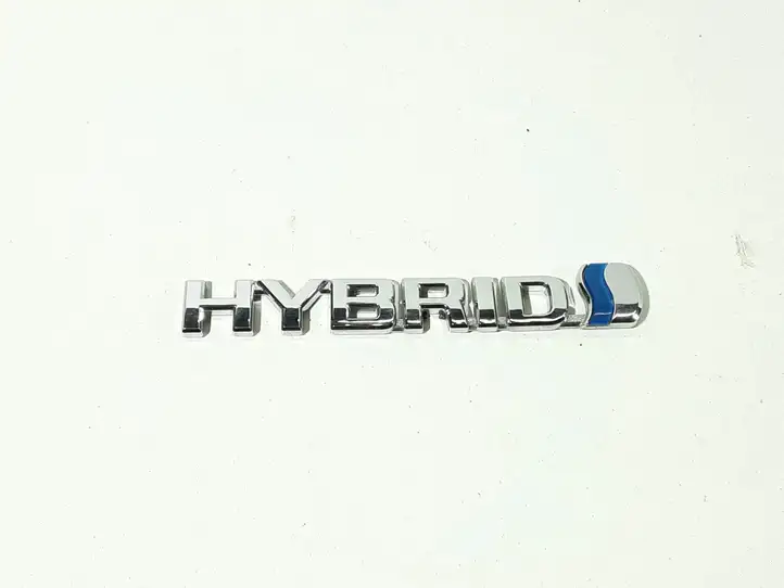 Toyota C-HR I (2016 - 2022) 75374F4020 Эмблема модели — фото 1
