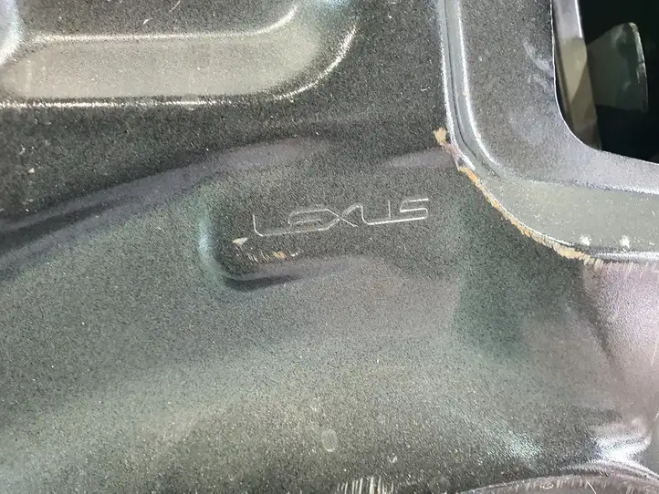 Lexus ES 250 - 300 - 350 (2018 - ) Дверь — фото 22